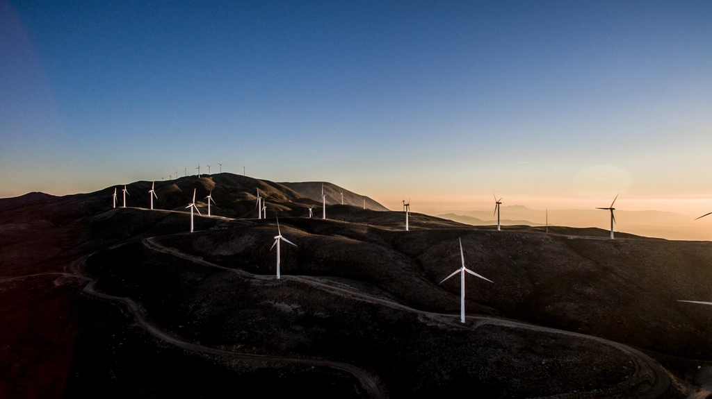 Aerogeneradores en las montañas